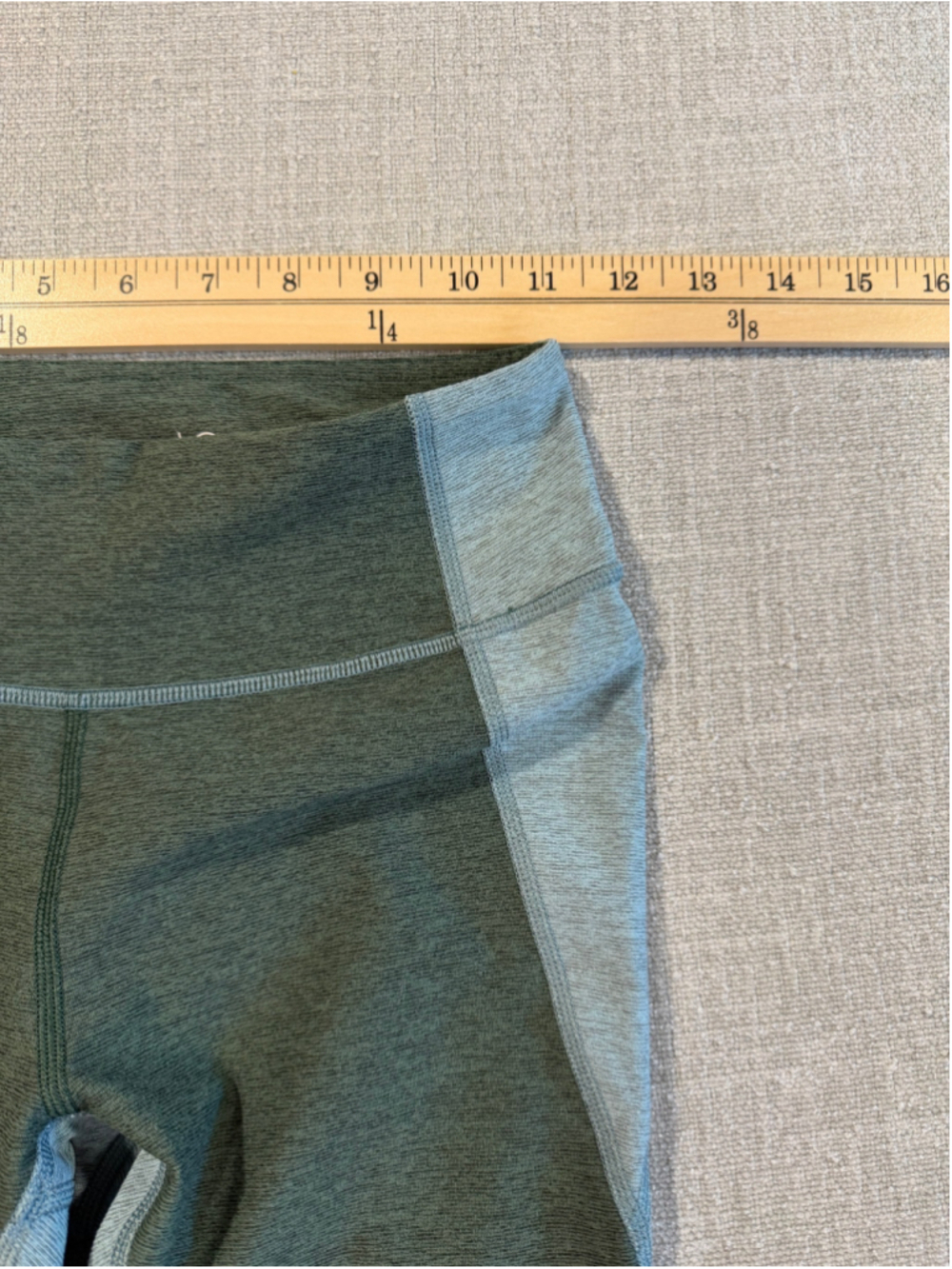 Outdoor voices two tone green warm up leggings women’s XS - Picture 5 of 7